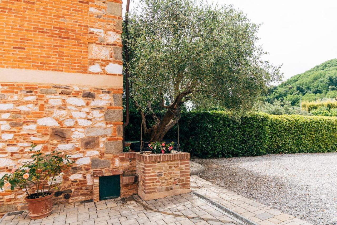 Tenuta San Giovanni Lucca - Borgo Del Locumone Exterior foto
